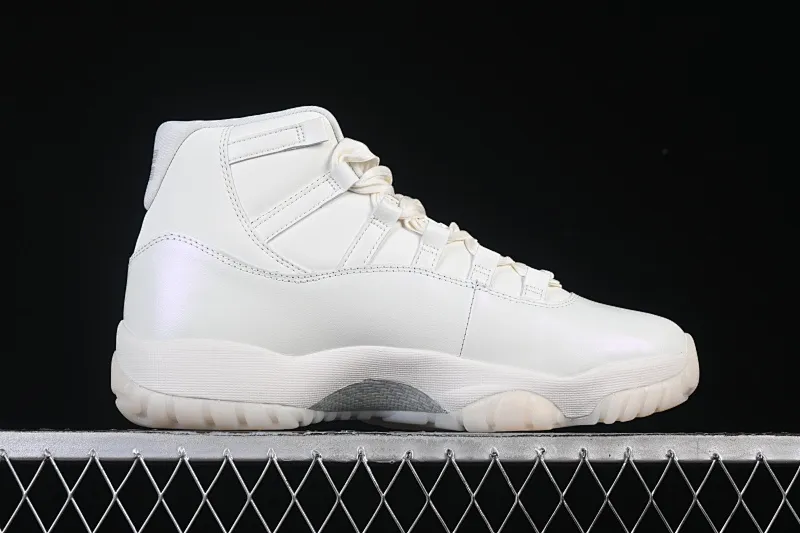 All categories Air Jordan Jordan series basketball shoes Air Jordan 11 Air Jordan 11 Retro "Pearl" AJ11 Joe 11 Pearl White AR0715-110